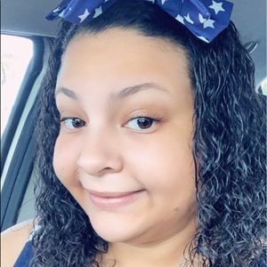 Meet your Posher, Madeline